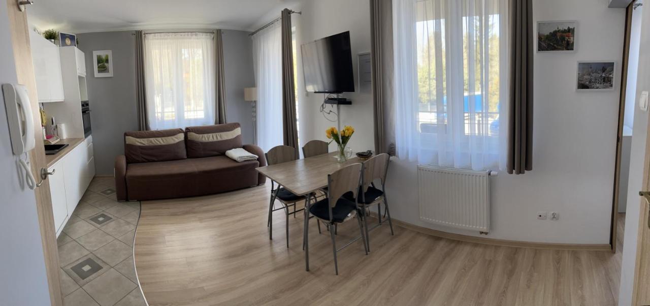 Apartment Z Duzym Balkonem Osiedle Zwyciezcow *
